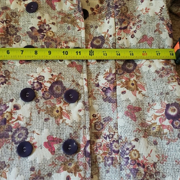 Miss 'De Floral Pea Coat. Trench Coat. Purple Floral. Size Medium. - Picture 6 of 12